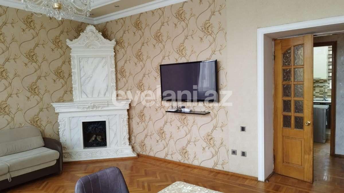 Kirayə verilir, köhnə tikili, 3 otaqlı, 75 m², Bakı, Səbail r, Sahil m.