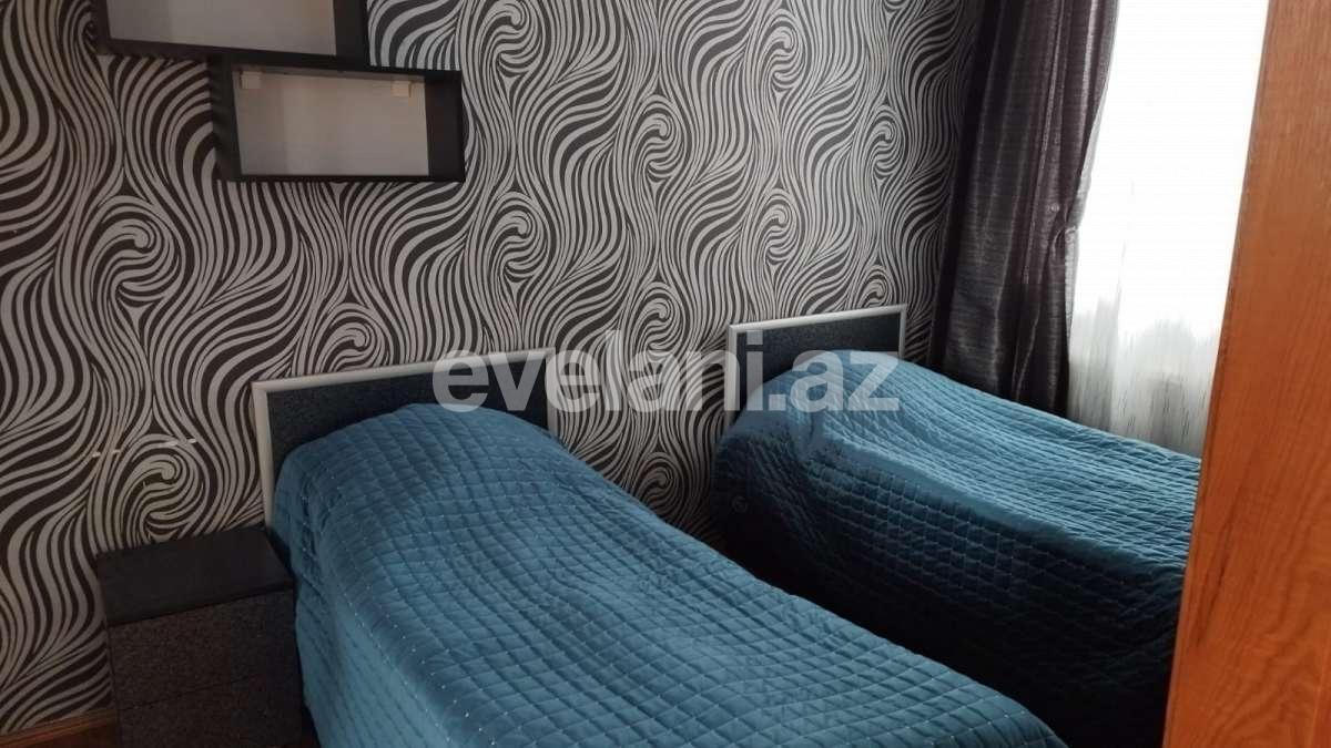 Kirayə verilir, köhnə tikili, 3 otaqlı, 75 m², Bakı, Səbail r, Sahil m.