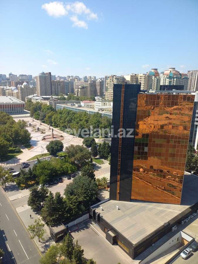 Satılır, yeni tikili, 4 otaqlı, 196 m², Bakı, Səbail r.