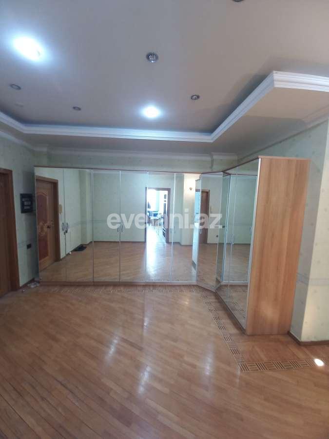 Satılır, yeni tikili, 4 otaqlı, 196 m², Bakı, Səbail r.