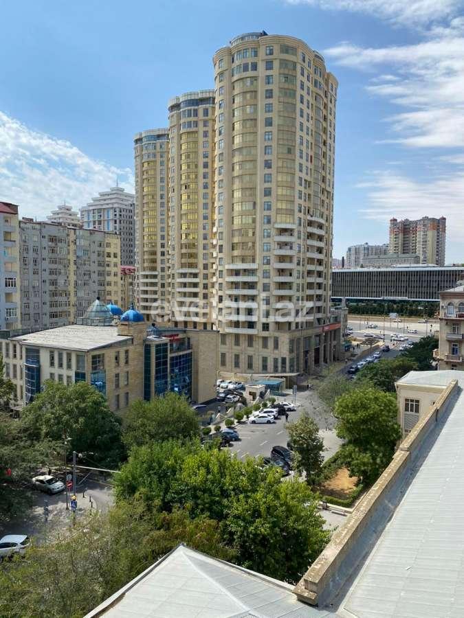 Satılır, yeni tikili, 3 otaqlı, 150 m², Bakı, Yasamal r, Nizami m.
