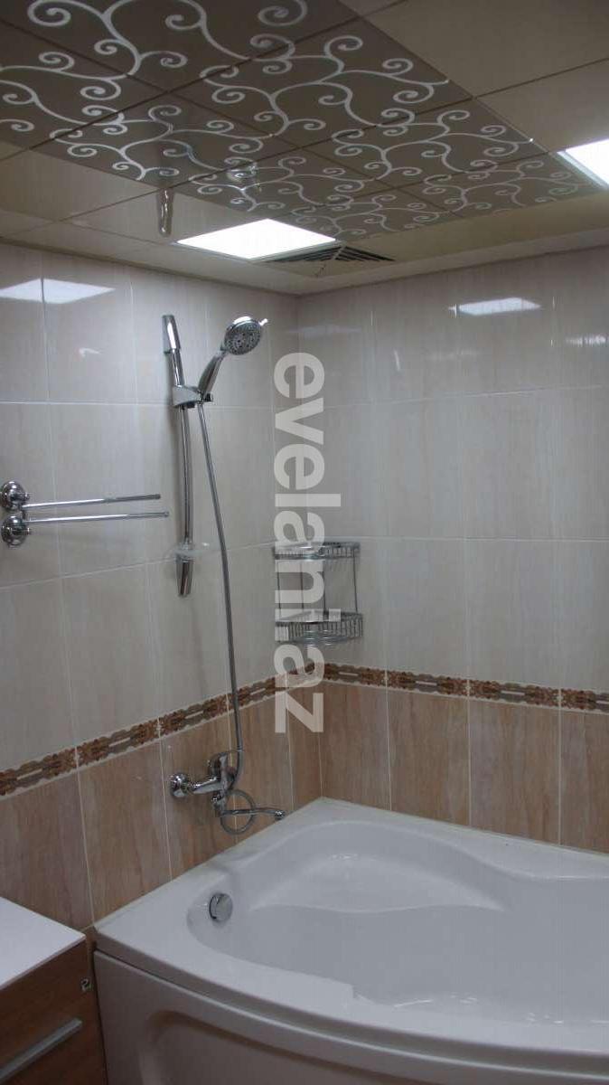 Продаётся, новостройка, 3-комнаты, 122 m², Баку, Хатаинский r, Ази Асланова p, Ази Асланов m.