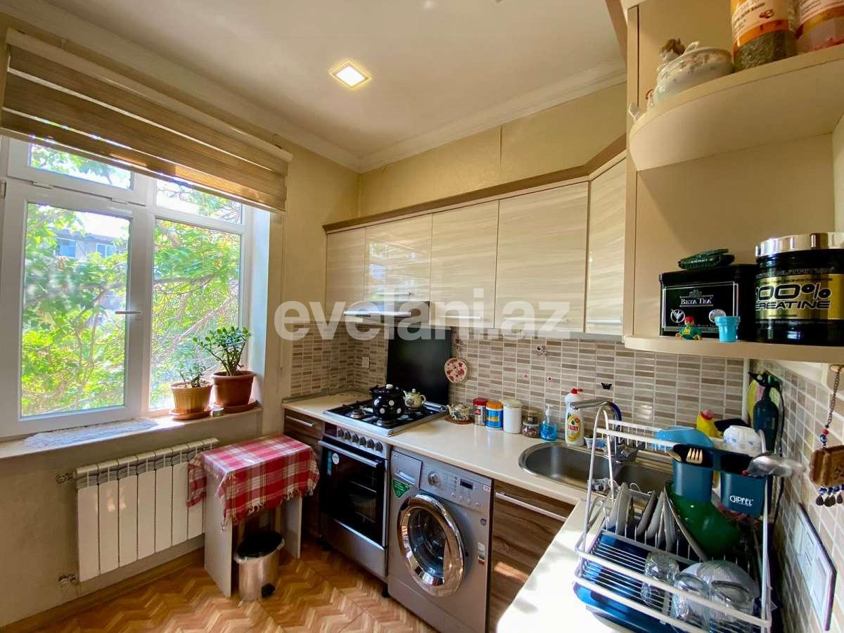 Satılır, köhnə tikili, 3 otaqlı, 86 m², Bakı, Nərimanov r, Gənclik m.