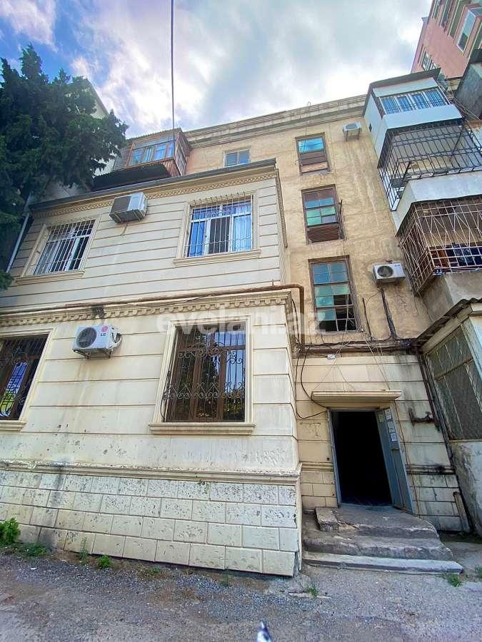 Satılır, köhnə tikili, 3 otaqlı, 86 m², Bakı, Nərimanov r, Gənclik m.