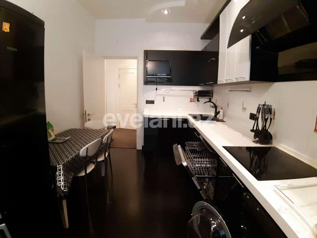 Satılır, yeni tikili, 3 otaqlı, 118 m², Bakı, Binəqədi r, 7-ci mikrorayon q, Azadlıq prospekti m.