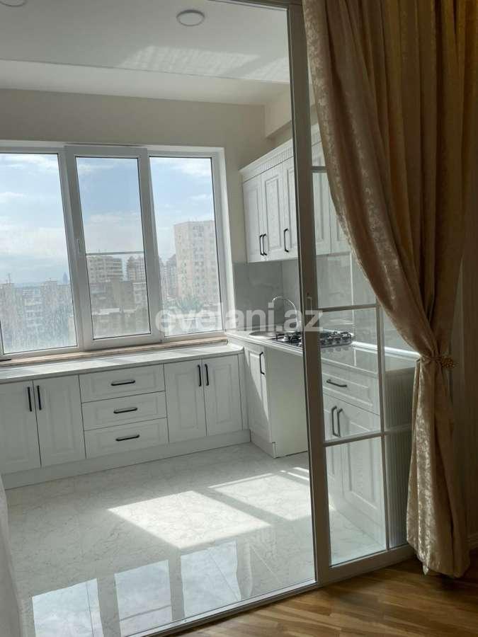 Kirayə verilir, yeni tikili, 2 otaqlı, 71 m², Bakı, Nizami r, Qara Qarayev m.