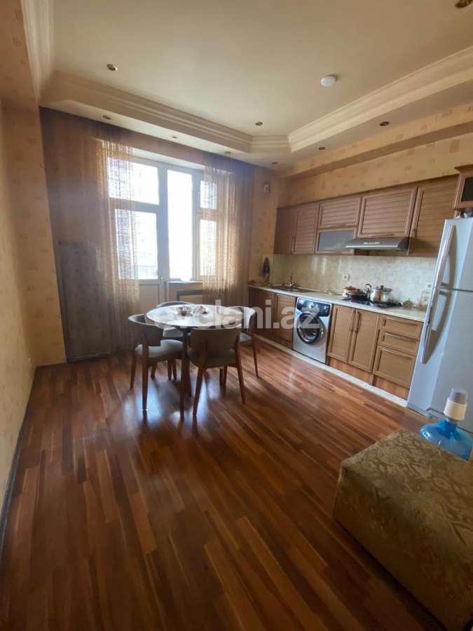 Satılır, yeni tikili, 3 otaqlı, 125 m², Bakı, Yasamal r, Elmlər Akademiyası m.