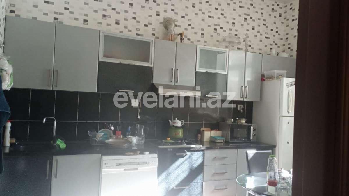 Satılır, həyət evi / bağ, 5 otaqlı, 140 m², Bakı, Səbail r, Badamdar q.