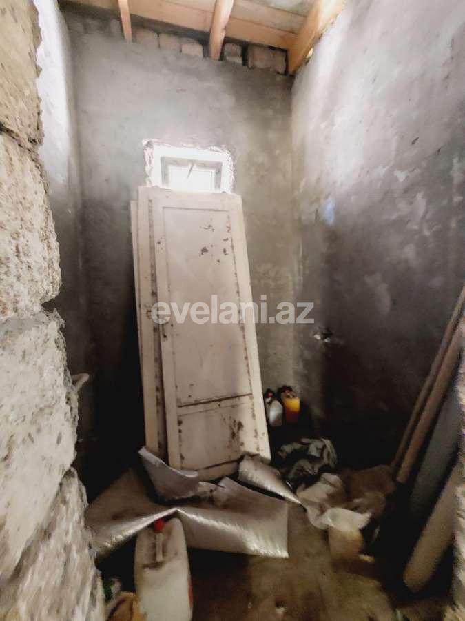 Satılır, həyət evi / bağ, 4 otaqlı, 200 m², Bakı, Sabunçu r, Bakıxanov q, Neftçilər m.