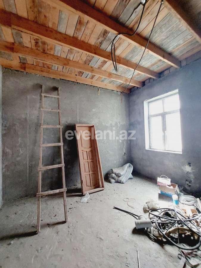 Satılır, həyət evi / bağ, 4 otaqlı, 200 m², Bakı, Sabunçu r, Bakıxanov q, Neftçilər m.