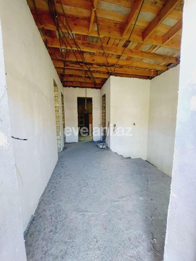 Satılır, həyət evi / bağ, 4 otaqlı, 200 m², Bakı, Sabunçu r, Bakıxanov q, Neftçilər m.