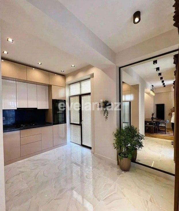 Satılır, yeni tikili, 3 otaqlı, 112 m², Bakı, Nərimanov r, Nəriman Nərimanov m.
