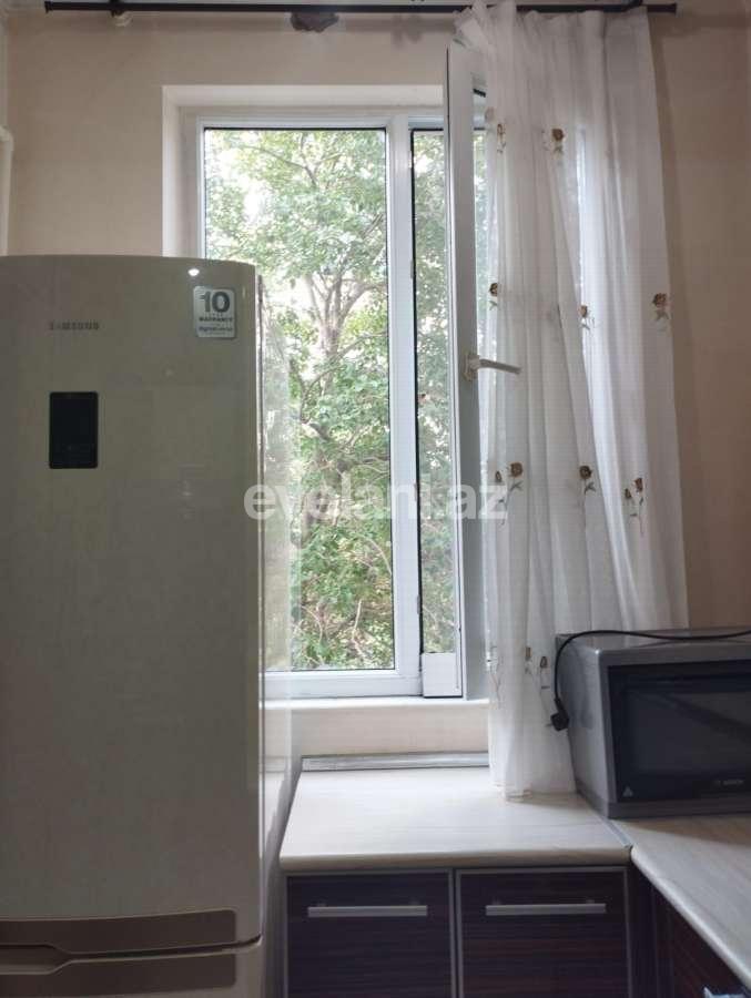 Kirayə verilir, köhnə tikili, 3 otaqlı, 83 m², Bakı, Binəqədi r.