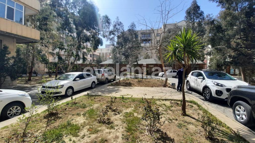 Kirayə verilir, köhnə tikili, 4 otaqlı, 150 m², Bakı, Xətai r, Şah İsmayıl Xətai m.