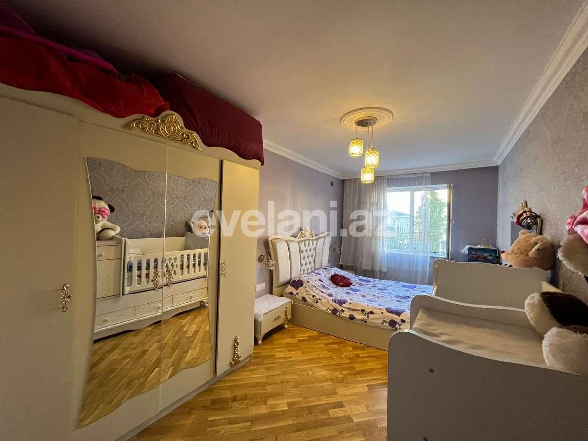 Продаётся, вторичка, 4-комнаты, 110000 m², Баку, Сабаильский r, Бадамдар p.