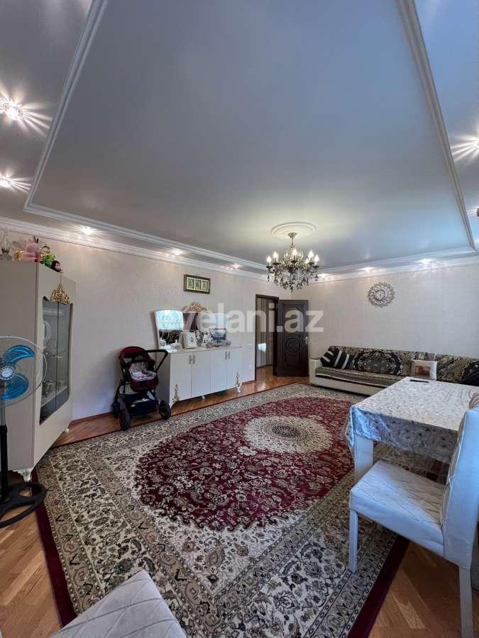 Продаётся, вторичка, 4-комнаты, 110000 m², Баку, Сабаильский r, Бадамдар p.