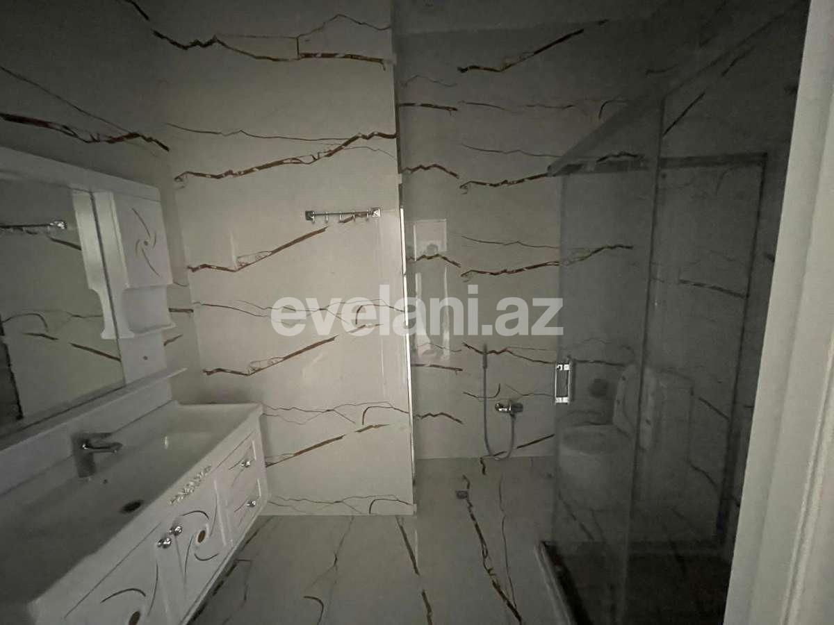 Сдаётся, вторичка, 3-комнаты, 105 m², Баку, Хатаинский r, Аг шехер p, Шах Исмаил Хатаи m.