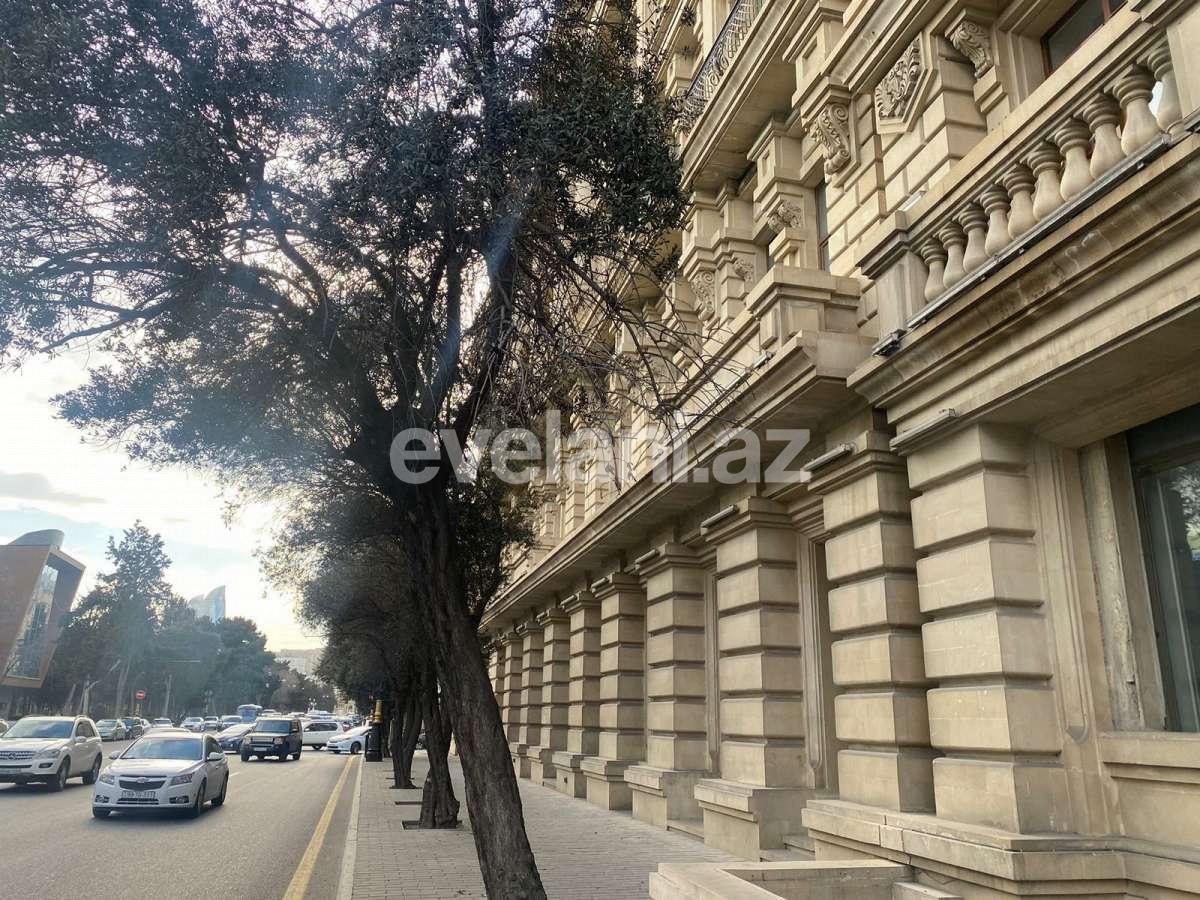 Satılır, ofis, 2 otaqlı, 80 m², Bakı, Səbail r, Sahil m.