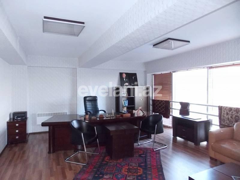 Kirayə verilir, ofis, 3 otaqlı, 170 m², Bakı, Xətai r, Şah İsmayıl Xətai m.