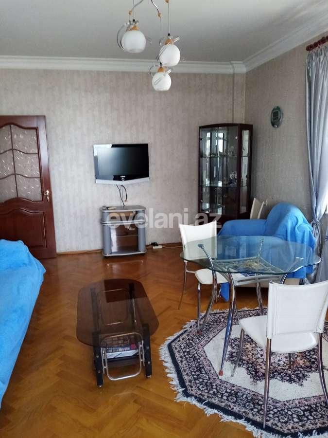 Kirayə verilir, yeni tikili, 2 otaqlı, 70 m², Bakı, Yasamal r, İçəri Şəhər m.