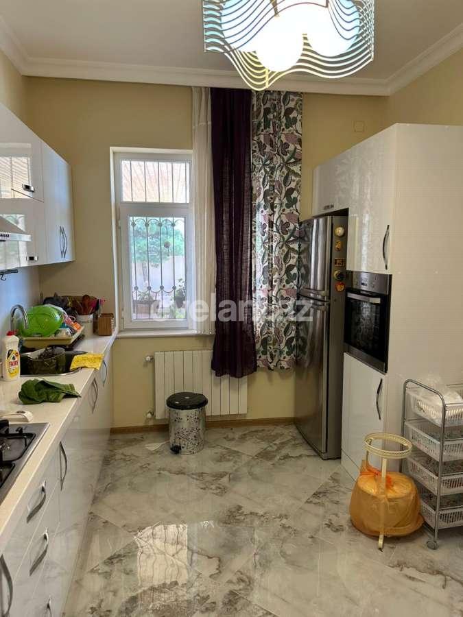 Satılır, həyət evi / bağ, 6 otaqlı, 300 m², Bakı, Suraxanı r, Hövsan q.