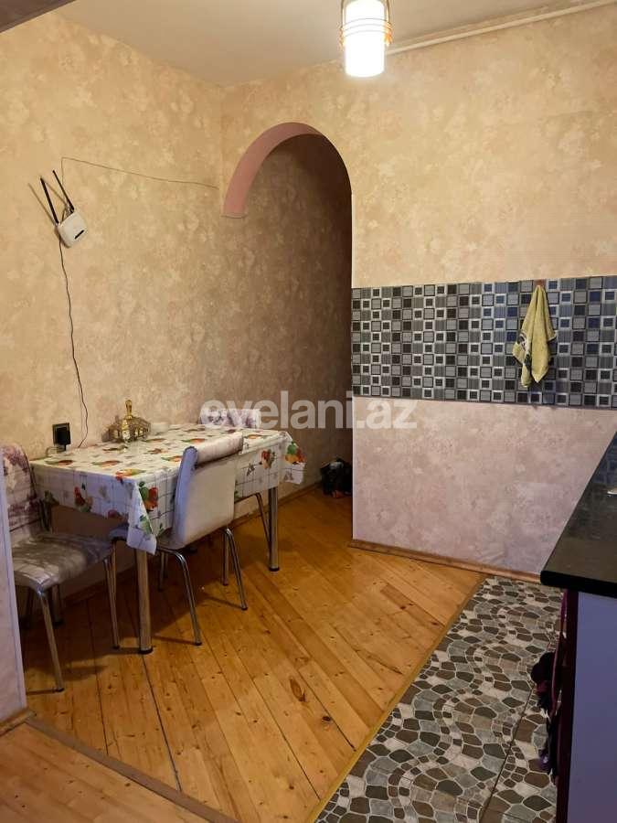 Satılır, köhnə tikili, 2 otaqlı, 65 m², Bakı, Binəqədi r, 9-cu mikrorayon q, Nəsimi m.