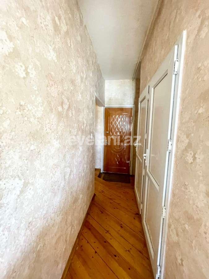 Satılır, köhnə tikili, 2 otaqlı, 65 m², Bakı, Binəqədi r, 9-cu mikrorayon q, Nəsimi m.