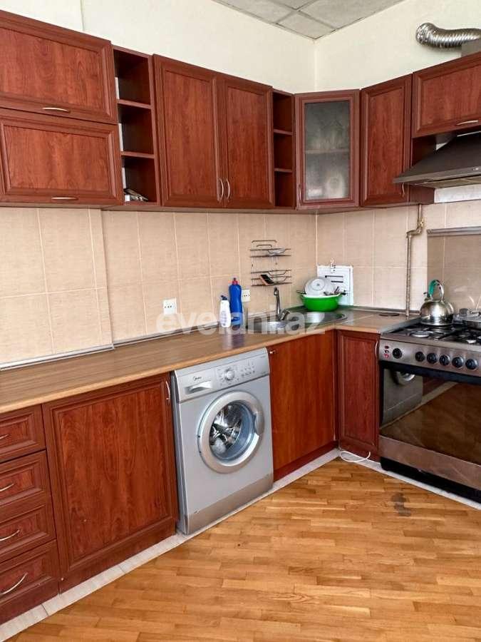 Satılır, yeni tikili, 2 otaqlı, 72 m², Bakı, Nəsimi r, 3-cü mikrorayon q, Memar Əcəmi m.