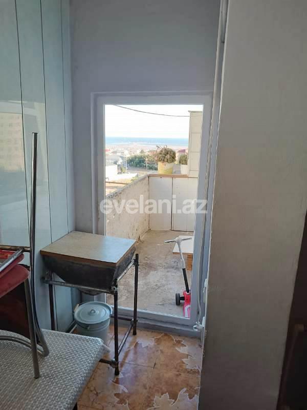 Sale, old building, 2 room, 60 m², Baku, Surakhani r, Yeni Guneshli d.