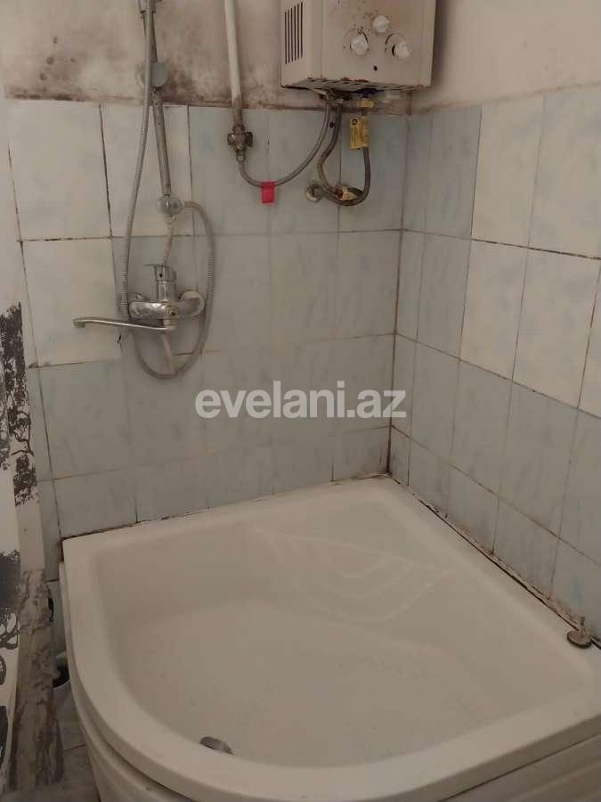 Sale, old building, 2 room, 30 m², Baku, Nizami r, 8-th kilometer d, Neftchilar m.