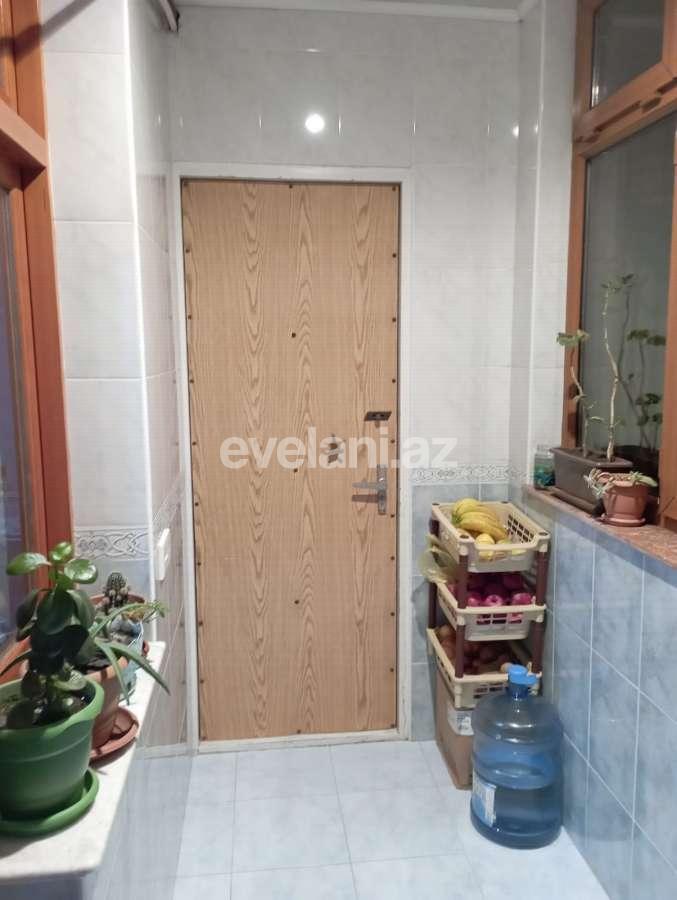 Rent, old building, 3 room, 70 m², Baku, Nizami r, 8-th kilometer d, Khalglar Doslugu m.