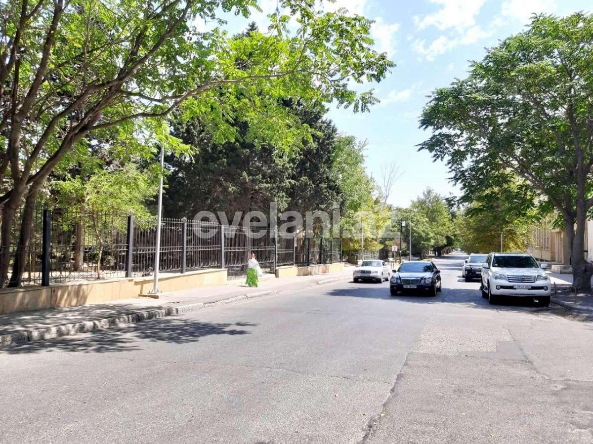 Продаётся, новостройка, 4-комнаты, 157 m², Баку, Ясамальский r, Элмляр Академиясы m.