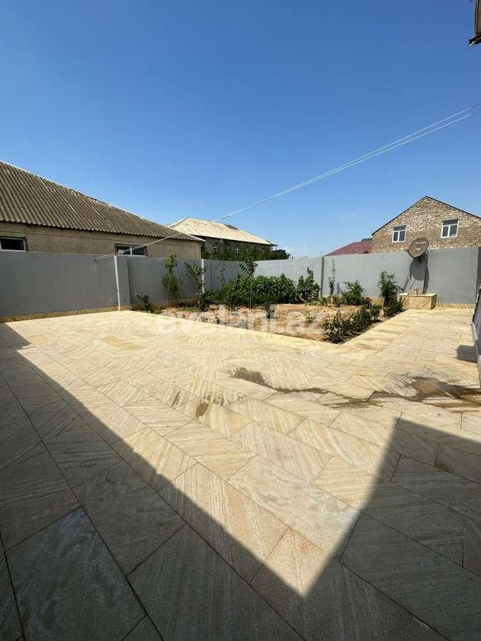Satılır, həyət evi / bağ, 4 otaqlı, 120 m², Bakı, Xəzər r, Binə q.