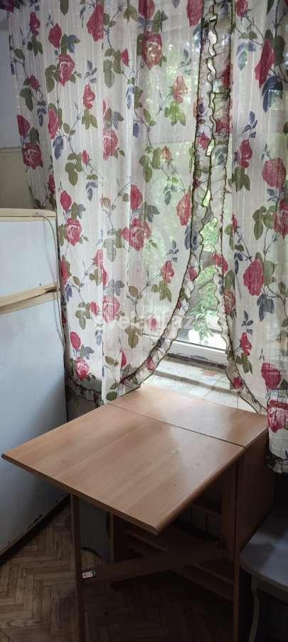 Kirayə verilir, köhnə tikili, 1 otaqlı, 40 m², Bakı, Yasamal r, Elmlər Akademiyası m.