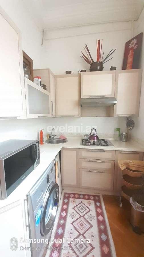 Rent, old building, 2 room, 62 m², Baku, Yasamal r, Elmlar Akademiyası m.