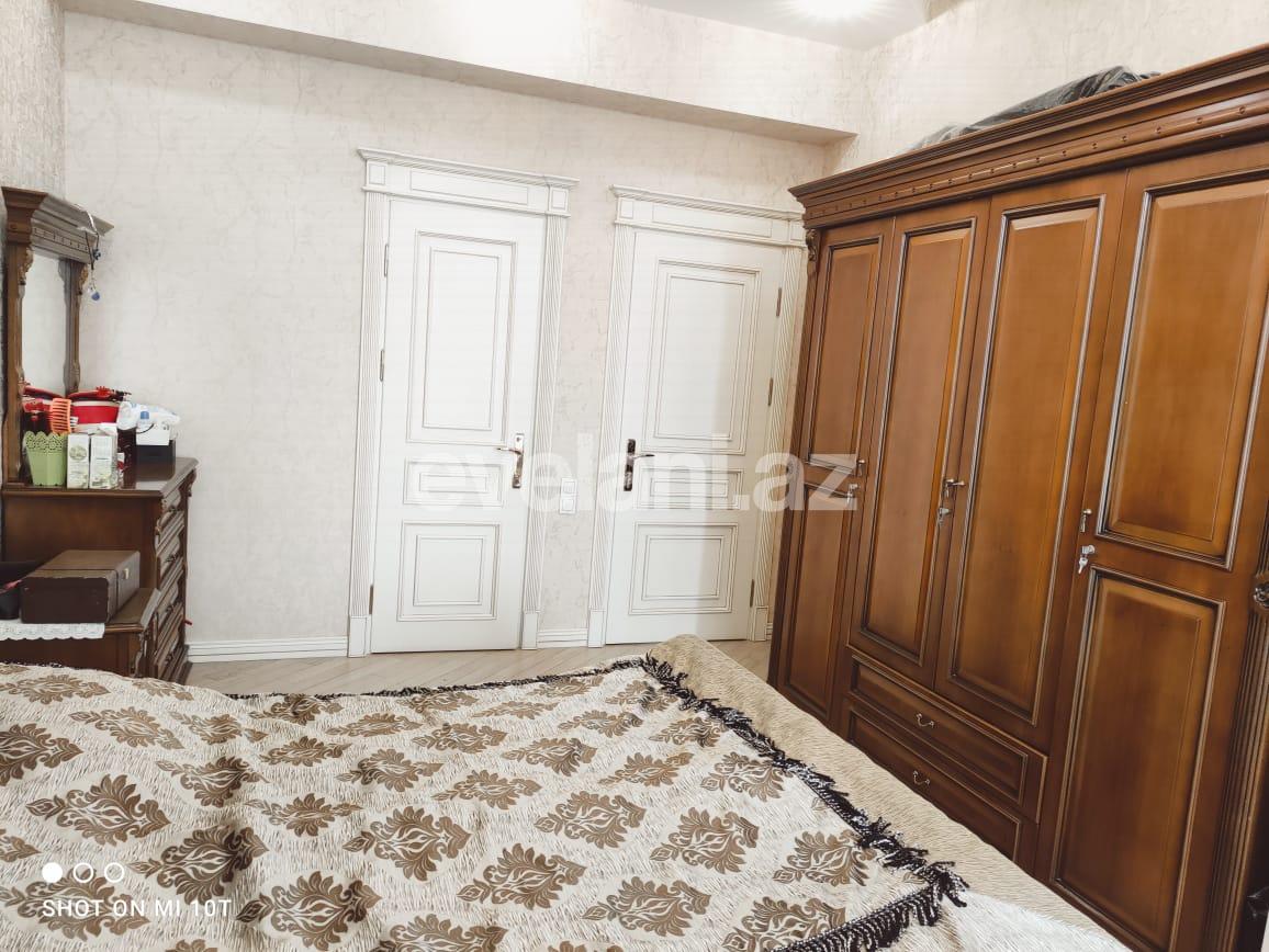 Satılır, yeni tikili, 4 otaqlı, 176 m², Bakı, Nəsimi r, 1-ci mikrorayon q, 20 yanvar m.