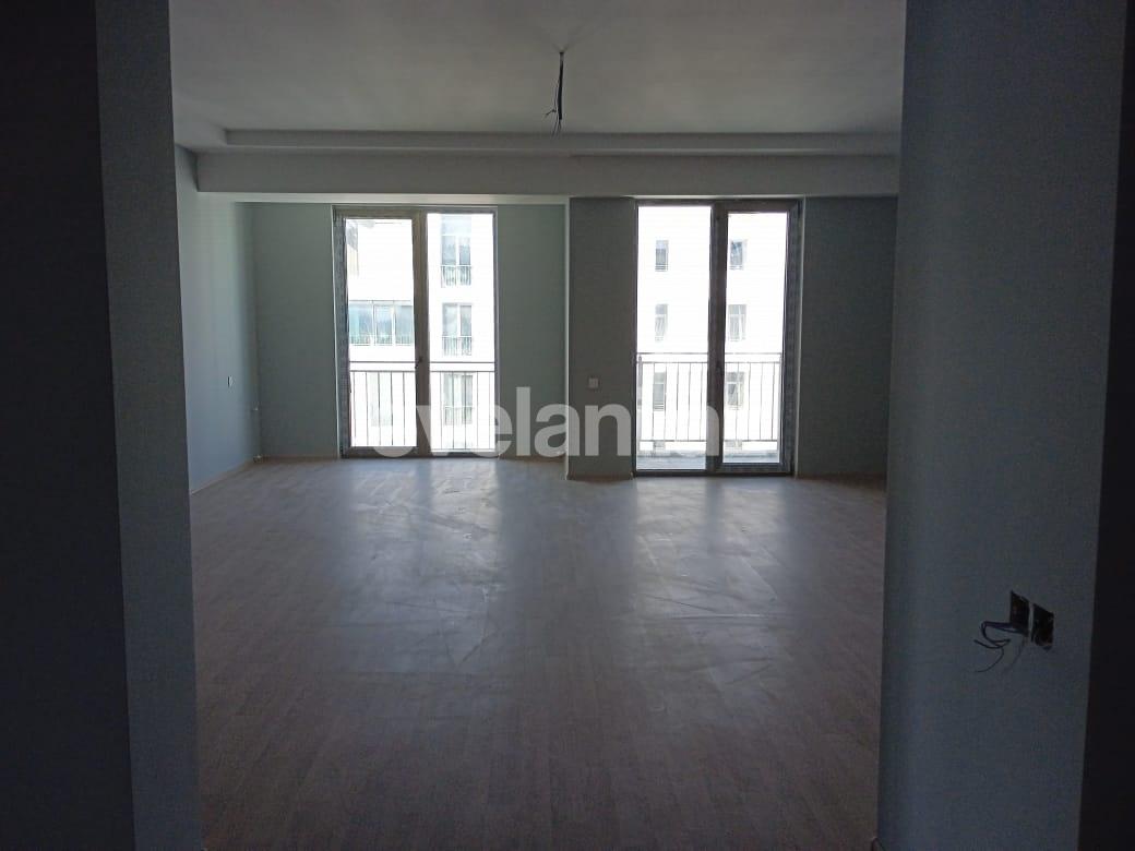 Satılır, yeni tikili, 4 otaqlı, 158 m², Bakı, Yasamal r, Yasamal q, Elmlər Akademiyası m.