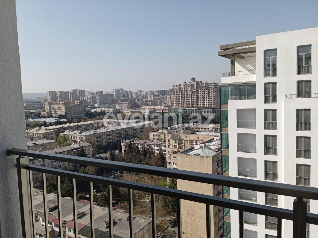 Satılır, yeni tikili, 4 otaqlı, 158 m², Bakı, Yasamal r, Yasamal q, Elmlər Akademiyası m.