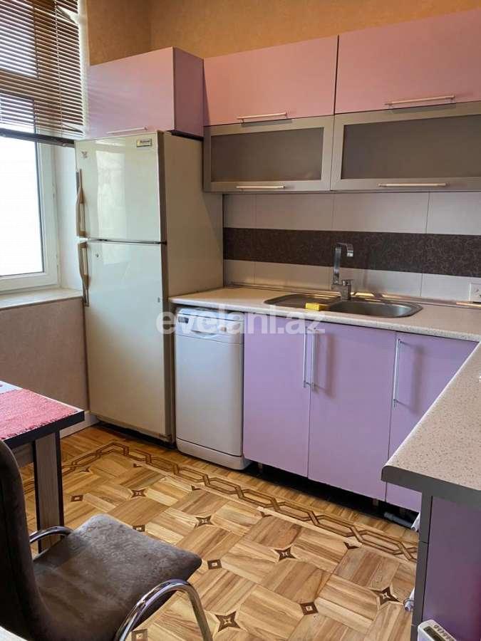 Kirayə verilir, köhnə tikili, 2 otaqlı, 50 m², Bakı, Səbail r, İçəri Şəhər m.