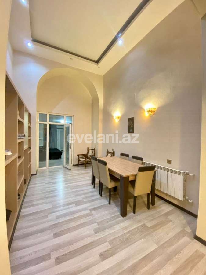Kirayə verilir, köhnə tikili, 4 otaqlı, 105 m², Bakı, Səbail r, Sahil m.