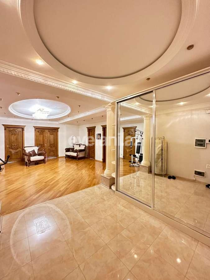 Satılır, yeni tikili, 4 otaqlı, 245 m², Bakı, Nəsimi r, 28 may m.