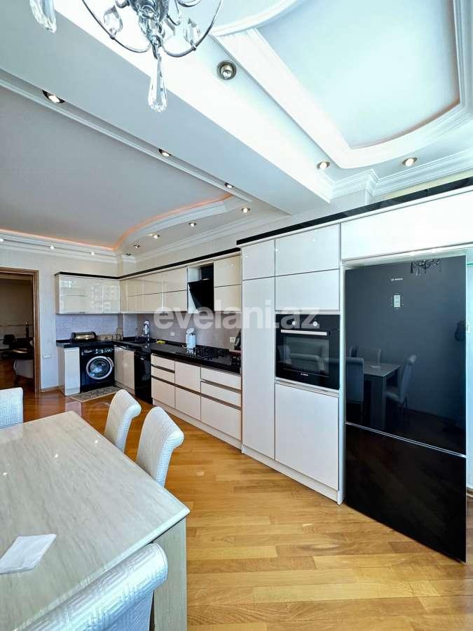 Satılır, yeni tikili, 4 otaqlı, 245 m², Bakı, Nəsimi r, 28 may m.