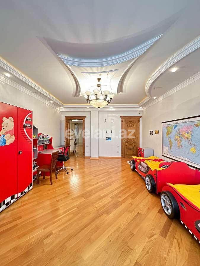 Satılır, yeni tikili, 4 otaqlı, 245 m², Bakı, Nəsimi r, 28 may m.