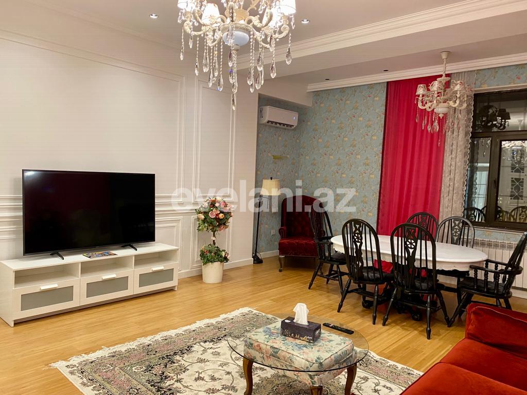 Kirayə verilir, yeni tikili, 3 otaqlı, 150 m², Bakı, Nəsimi r.