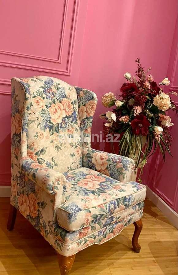 Kirayə verilir, yeni tikili, 3 otaqlı, 150 m², Bakı, Nəsimi r.