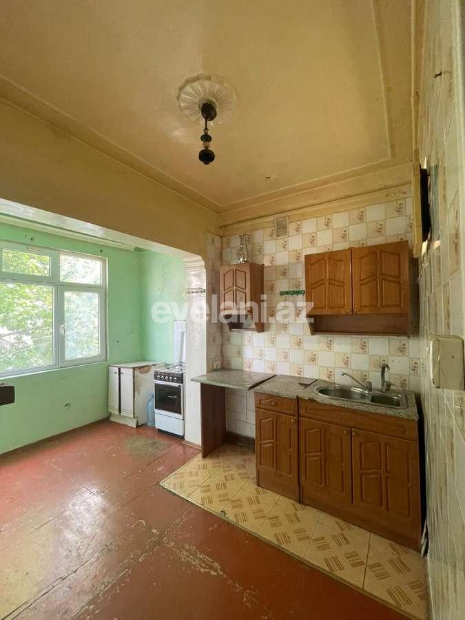 Satılır, köhnə tikili, 2 otaqlı, 58 m², Bakı, Xətai r, Əhmədli q.