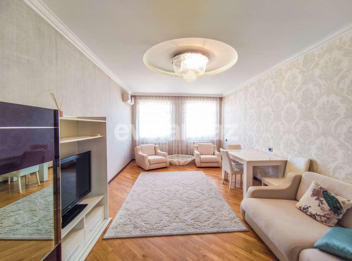 Kirayə verilir, yeni tikili, 2 otaqlı, 105 m², Bakı, Nizami r, Qara Qarayev m.