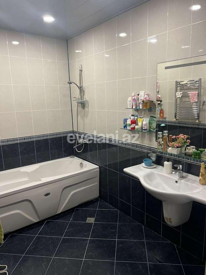 Satılır, yeni tikili, 3 otaqlı, 141 m², Bakı, Binəqədi r, 8-ci mikrorayon q, Azadlıq prospekti m.