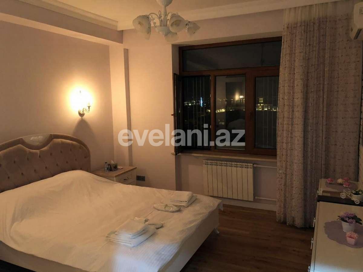 Сдаётся, новостройка, 3-комнаты, 109.99 m², Баку, Сабаильский r, Ичери Шехер m.