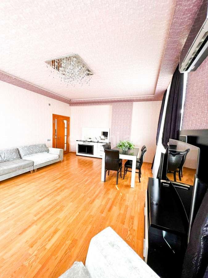 Kirayə verilir, yeni tikili, 3 otaqlı, 95 m², Bakı, Xətai r, Əhmədli m.